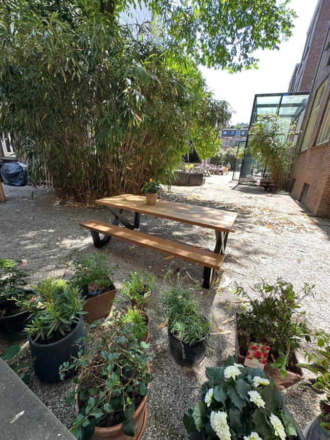 Canal House With Garden Амстердам Екстериор снимка